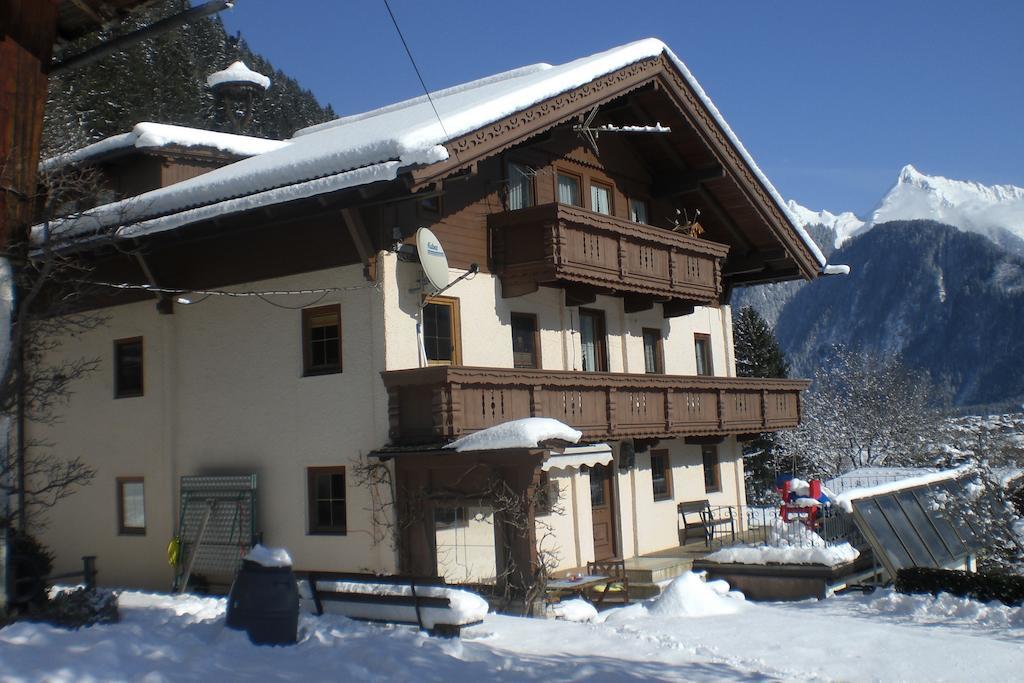 Haus Alpengruss Appartement Finkenberg Buitenkant foto
