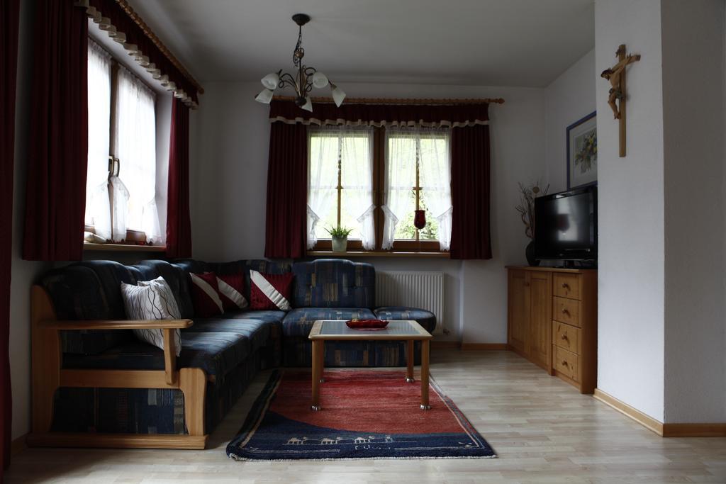 Haus Alpengruss Appartement Finkenberg Kamer foto